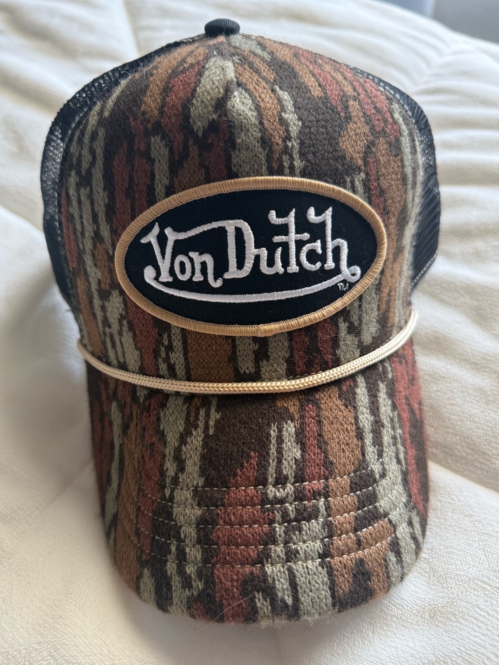 Von Dutch trucker hat